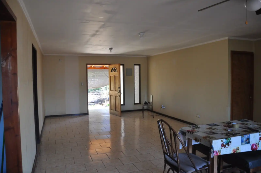 Recibidor de casa con terreno en venta en san felipe