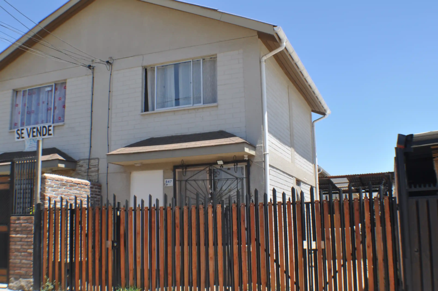 Frontis de casa en venta en Villa Senderos de Los Andes